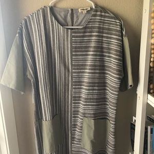 Hidden Alley knee length dress with pockets